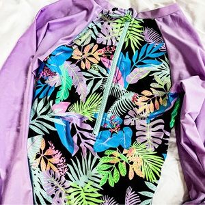 Girls long sleeved bathing suit xl (14/16)